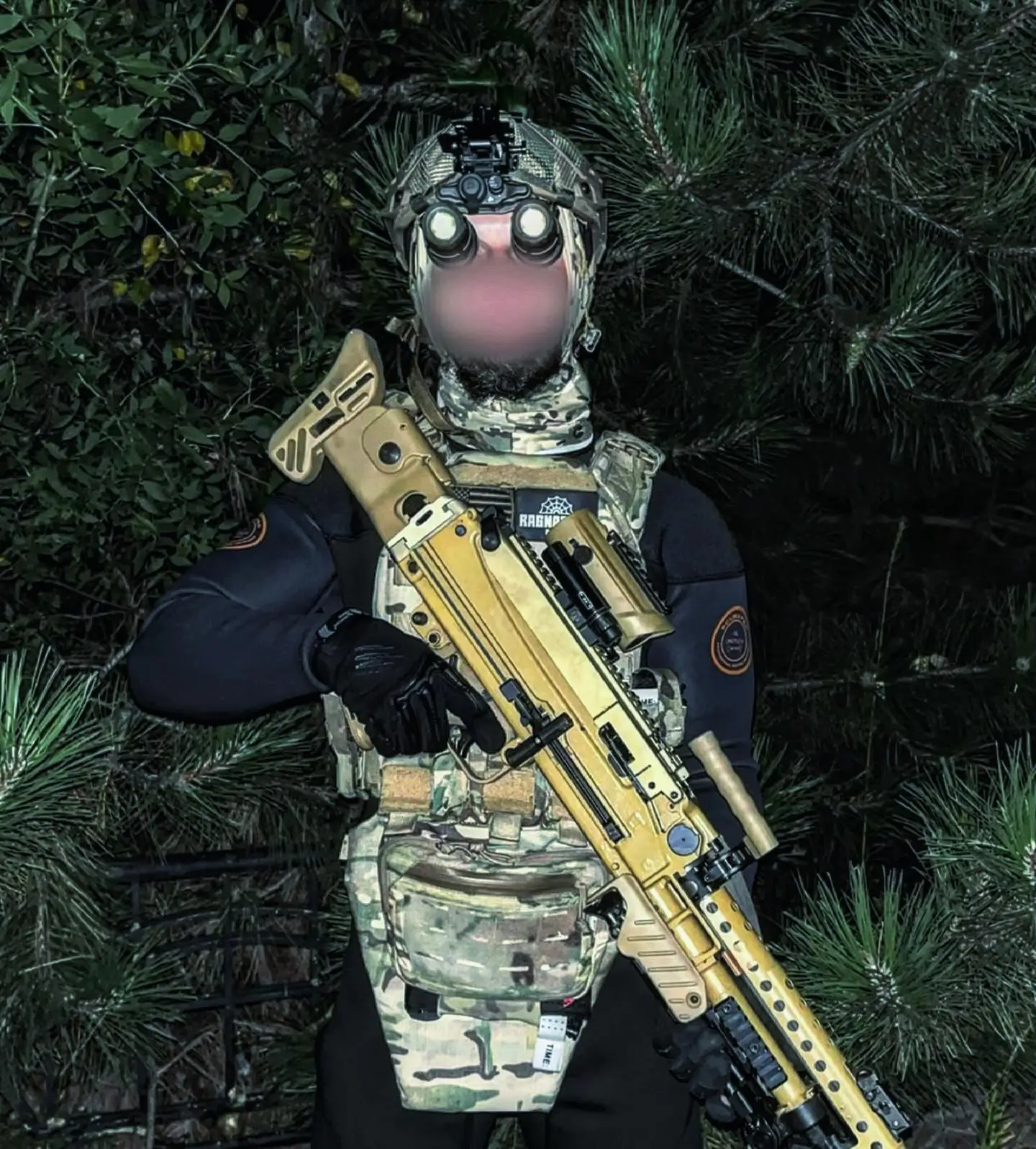 Ukrainian SOF together with a MG5