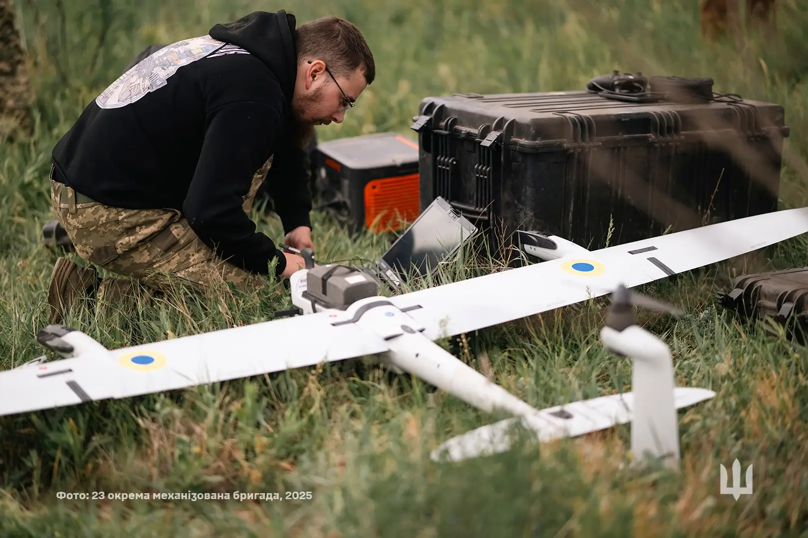 Ukrainian soldier works with a Vector UAV