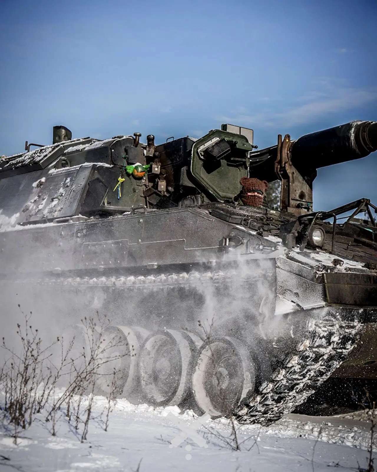 PzH 2000 during the Ukrainian winter